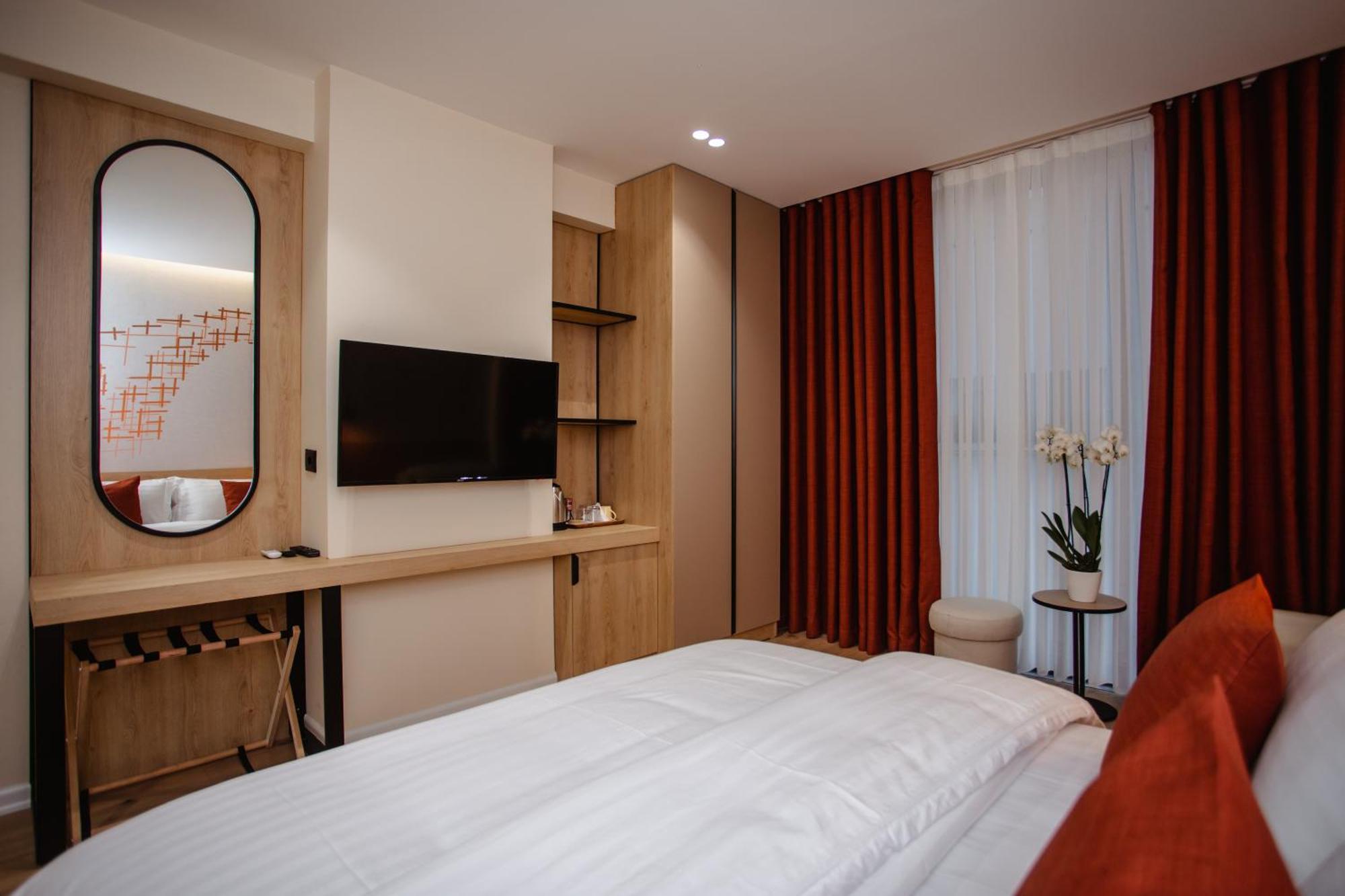 Oro Inn Hotel شكودر المظهر الخارجي الصورة