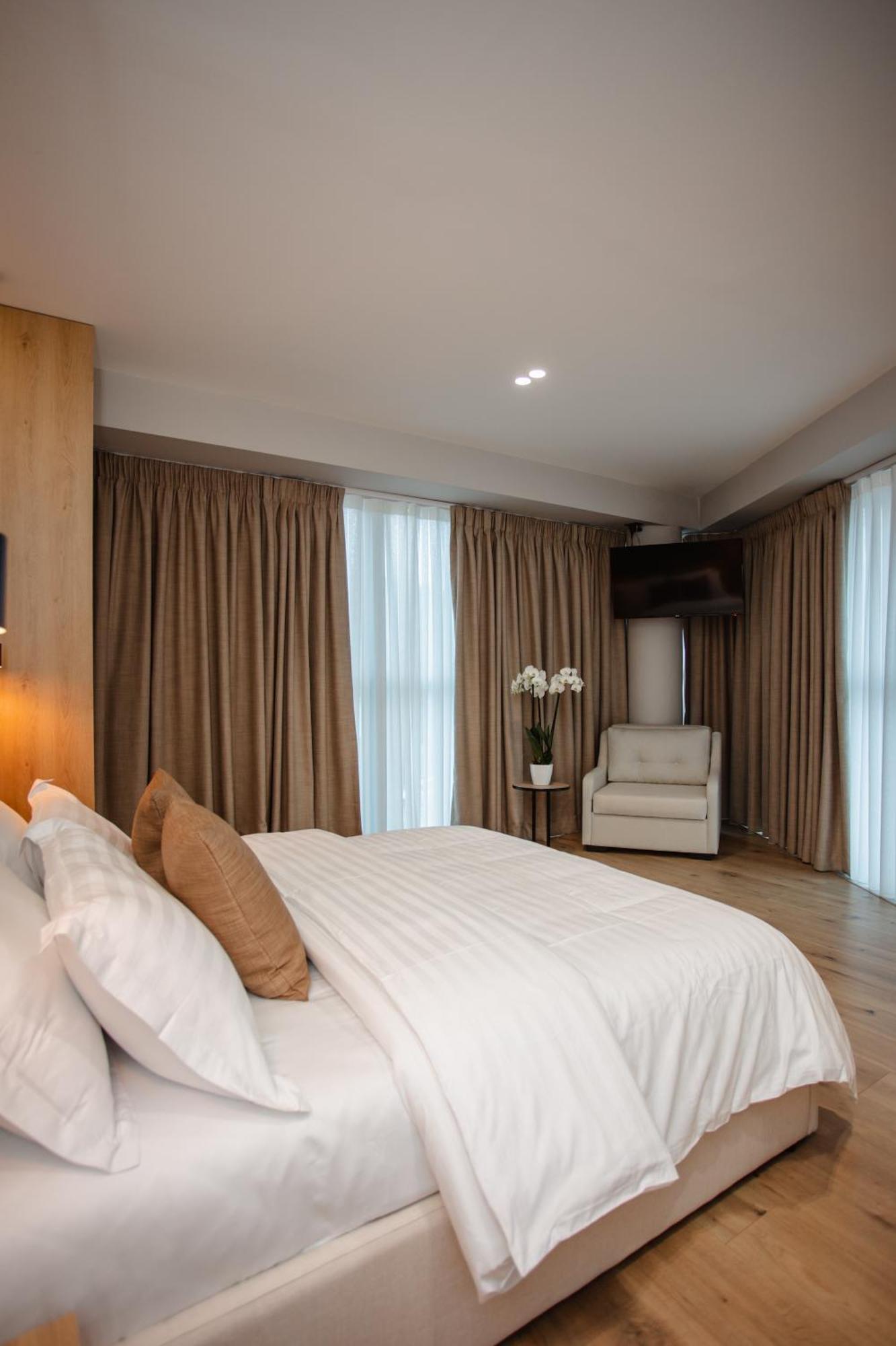 Oro Inn Hotel شكودر المظهر الخارجي الصورة